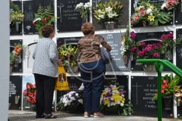 Telde no olvida a sus difuntos (Foto TA y Francisco Javier Santana)
